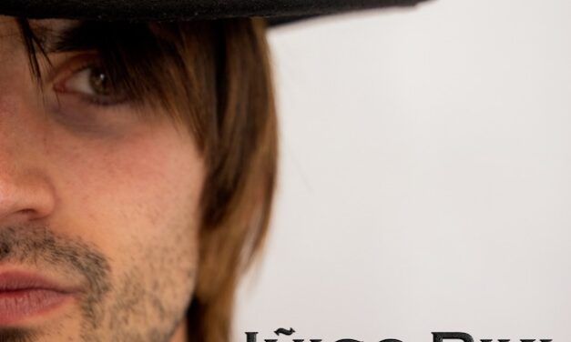 Iñigo Riki nos presenta «Esto entre tú y yo», su primer disco en solitario