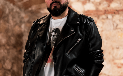Descubre la música de Luis Oya y su nuevo single «Guerrera»