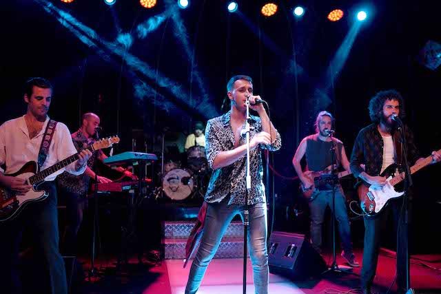 Tres Caladas publican su nuevo single ‘Antes Del Primer Beso’