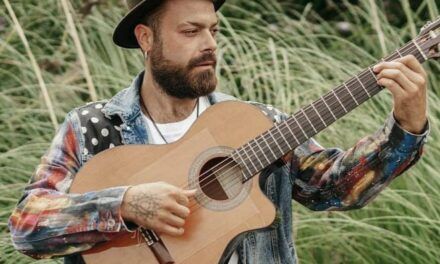 Asier Talanda lanza su nuevo single «Caigo Caeré»