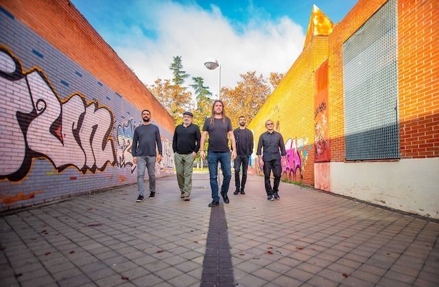 La Comanche estrenan nuevo tema en acustico «A veces»