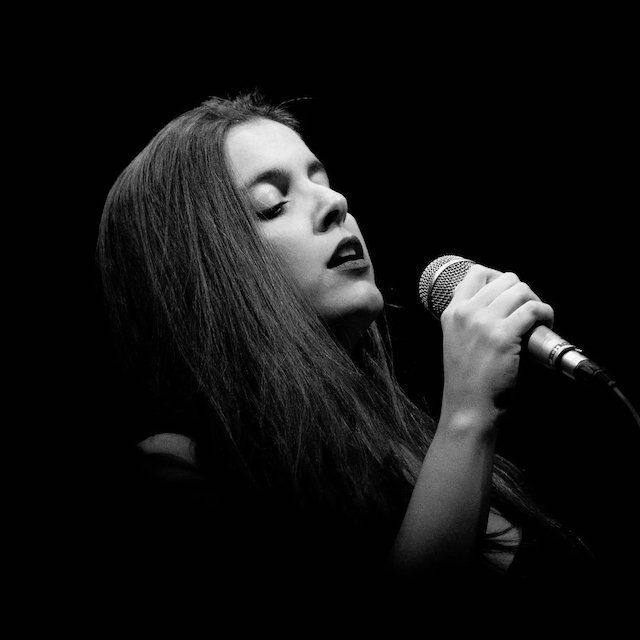 Nuria Culla lanza su nuevo álbum “Hamaika gau”
