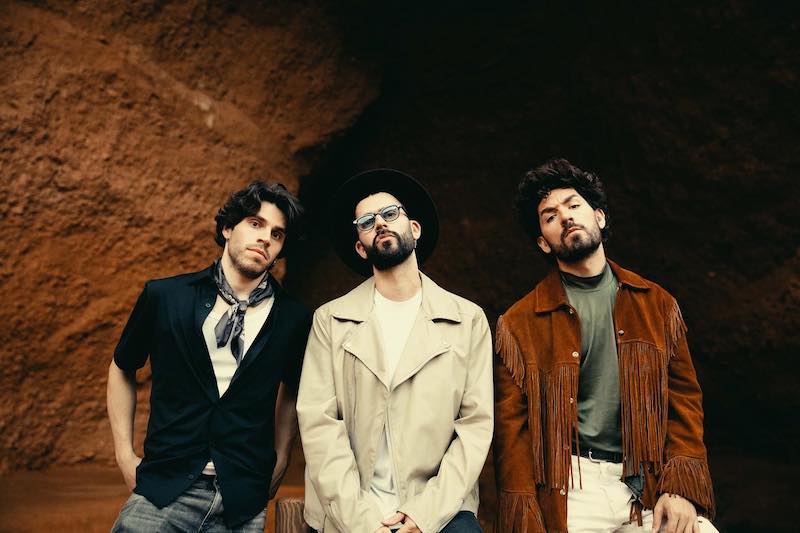 Siloé lanza su nuevo disco “Santa Trinidad” (2023)