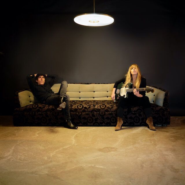 El dúo francés rinôçérôse estrenan single «Awake»