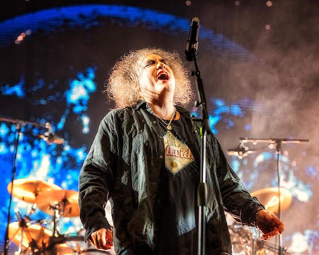 The Cure estan de vuelta con «Alone», primer single de su nuevo disco «Songs Of a Lost World»