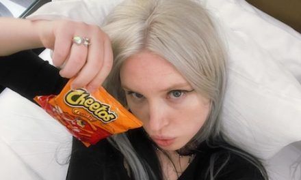 Yana Zafiro está de vuelta con su nuevo disco ‘Entonces… ¿Amigos?’