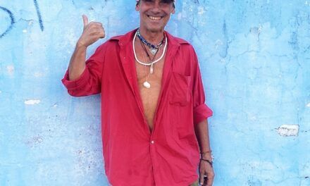 Manu Chao publica su nuevo álbum «Viva Tu»