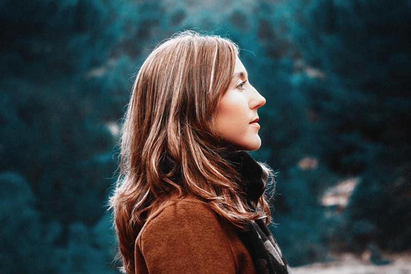 Amparo Gee nos presenta su primer trabajo “Excess Love”,