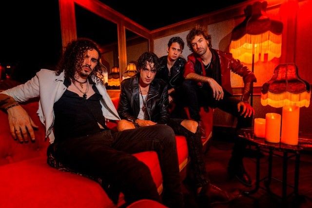 Ultraligera estrenan dos nuevos singles «Matanza en el Hotel» y «El Pueblo»