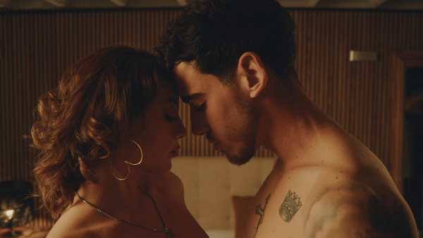 95 Christ nos presenta su nueva canción y videoclip «Agua de Coco»