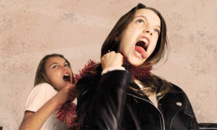 Amelie nos presenta su nuevo single y videoclip ‘Navidad Punk’