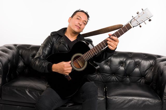 Descubre la musica de Elder Menéndez