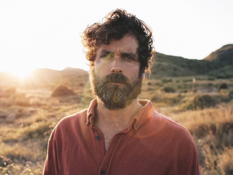 Borja Mompó publica «Tratar de ser nadie», su primer single en solitario