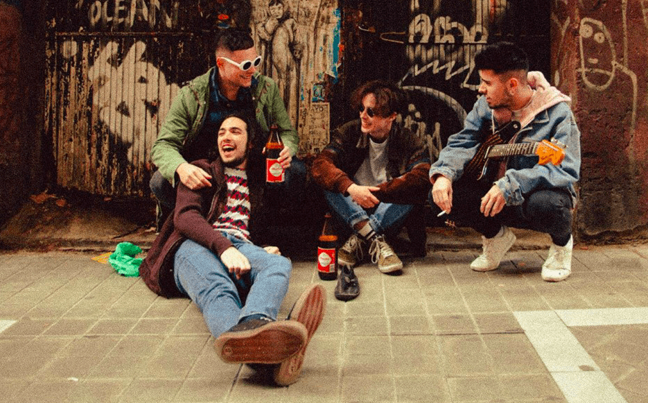 Los granadinos Radio Palmer publican «Surfear», tema adelanto de su EP debut