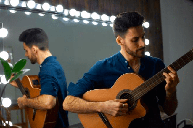 Pablo Hinchey lanza su nueva canción «Saltar sin gravedad»