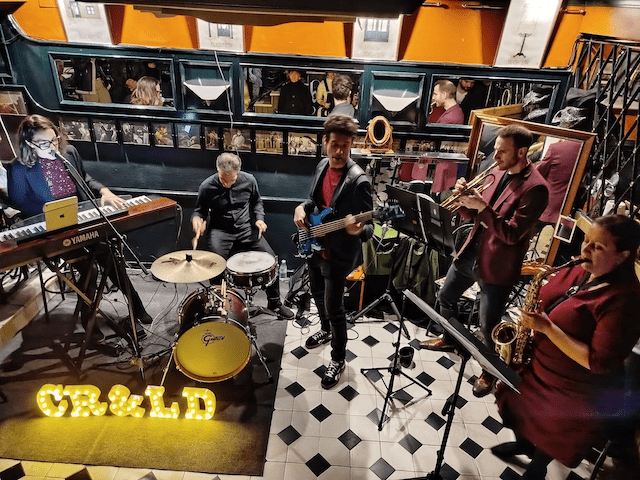 Cristina Rodríguez y los Debuguis nos presentan su nuevo single «I put a spell on you»