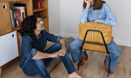 Delgado y señor: indie emocional, ironía romántica y narrativa urbana desde Madrid