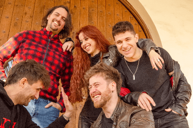 Entrevista a Sonnora: un debut que apunta directo al pecho