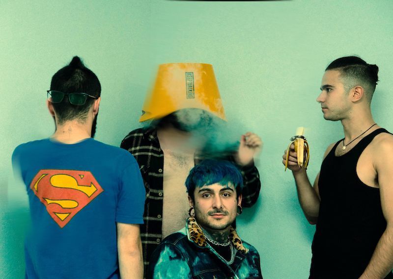 El Monstruo del Lago nos presentan su primer disco «.»