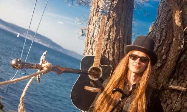 Fernando Girón estrena su primer disco «The Übermessenger»