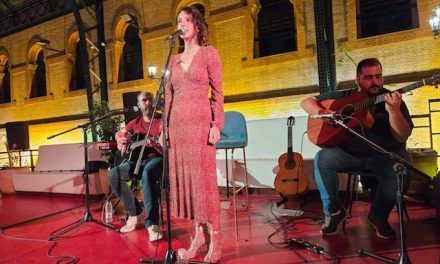 Turadh nos presenta su primer disco «En acústico»