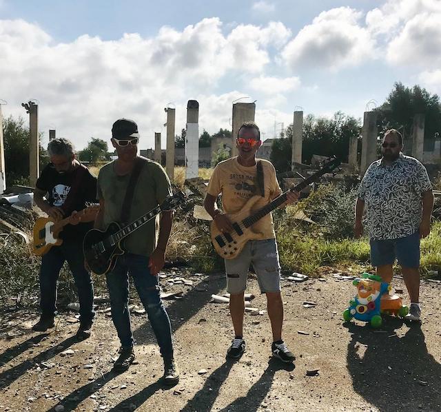 Descubre a la banda POC y su nuevo trabajo «Això es Poc»