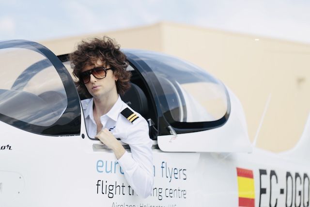 Malva nos presenta su nuevo single y videoclip «Amor Aéreo”