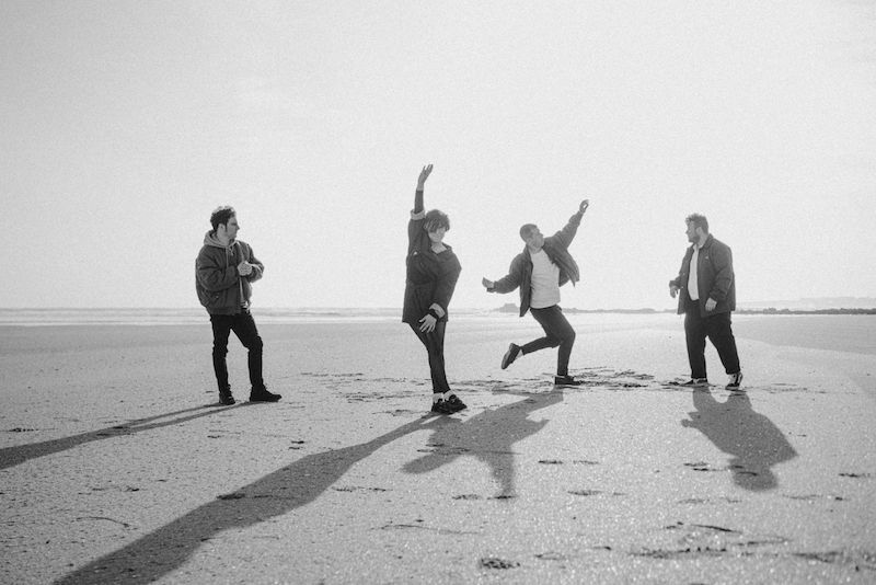 Nuevo single y videoclip de Triángulo de Amor Bizarro «Estrella solitaria»