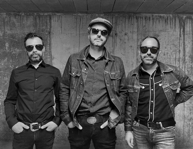 Descubre la banda Castro y Los Escoltas y su nuevo single «Sinais»