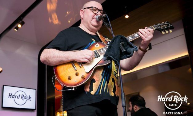 Descubre a PEX SOM BLUES Y ÀNIMA NEGRA, los dos proyectos musicales de Eduard Carreras