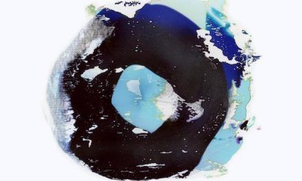 Obal lanzan su primer single «Around Me»