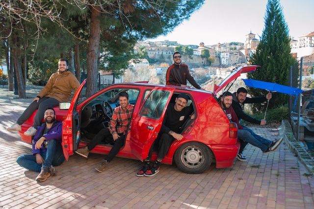 Carajillo lanzan «Idiotas», primer adelanto de su nuevo álbum «Vendaval»