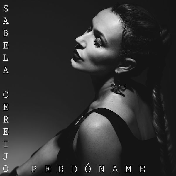 Sábela Cereijo estrena su nuevo single y videoclip «Perdóname»