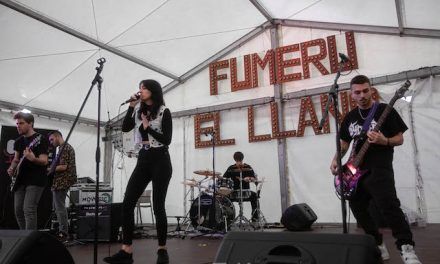 Presentación de Huyendo con Asteria en El Mundo de Tulsa