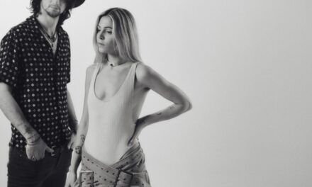 Tessa estrena su nueva canción «Mudando al sur»