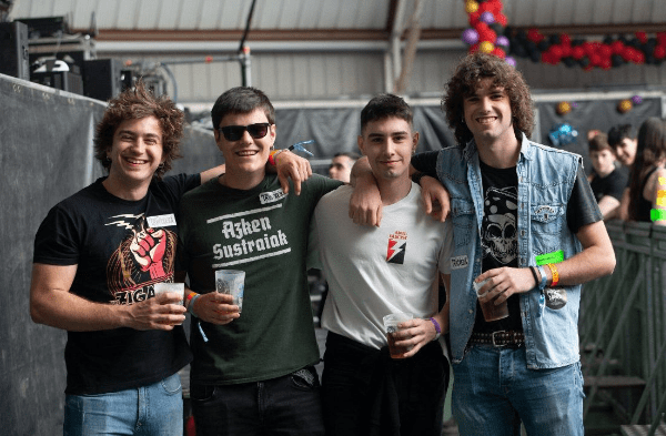 Trintxera debutan con Caiga Quien Caiga: el nuevo pulso del rock navarro