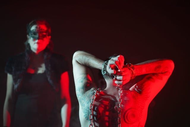 Road Volta estrenan su nuevo videoclip «Oscura Seducción»