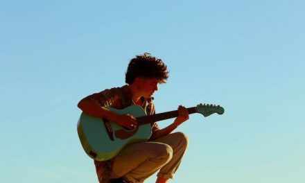 Entrevista a L’auu (2024) ¡Descubre su primer disco «RevolucionA»!