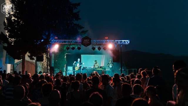 Spunky Clappers nos presentan su show en directo