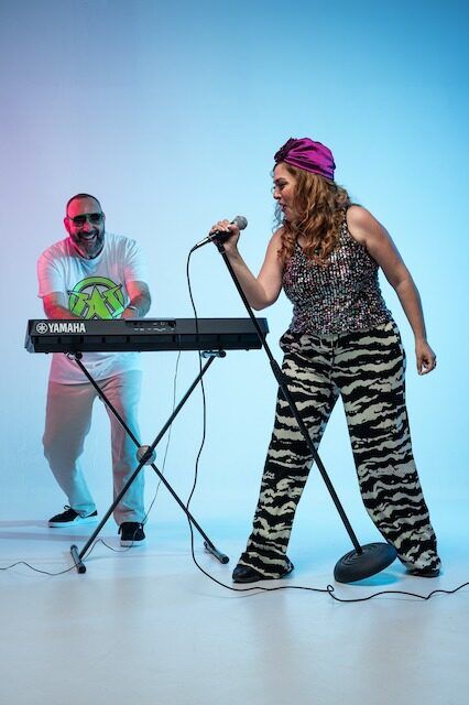Descubre la música de Zas y su nuevo single «No me arrepiento»