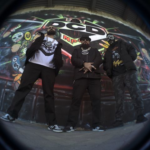 Def Con Dos estrenan «NPC», primer single adelanto de su nuevo disco