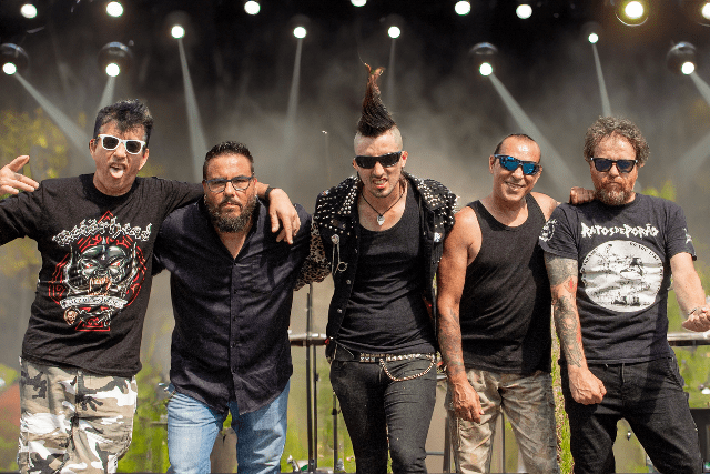 Kruela nos presenta su canción «Dime», incluida en su nuevo álbum «Volver»