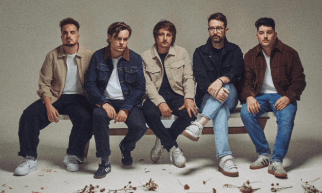 Disfruta de «Lo que tenga que pasar», nuevo single de MELIFLUO