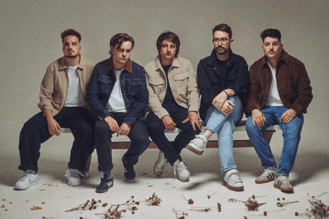 Disfruta de «Lo que tenga que pasar», nuevo single de MELIFLUO