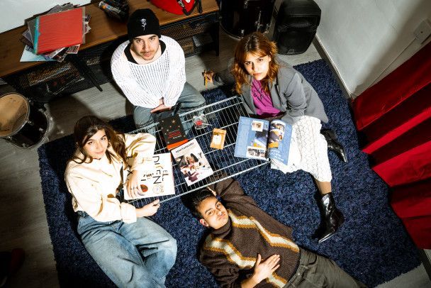 Bechamel lanzan su nuevo single «Frigopies»