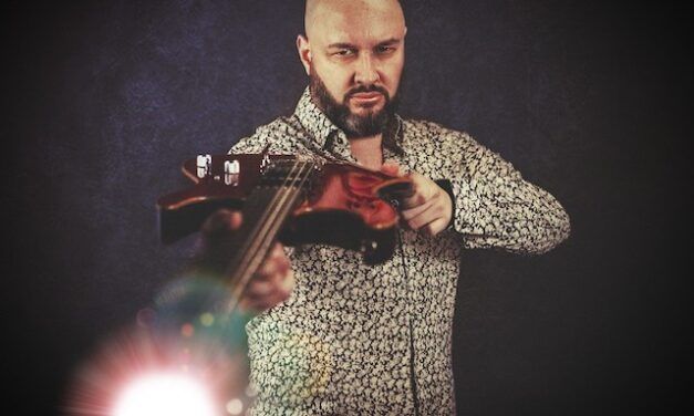Garry estrena su nuevo cover del tema «Bold As Love» de Jimi Hendrix