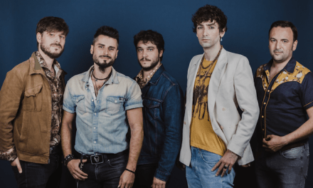 Sharon Bates estrenan su nuevo single “Mundo extraño”