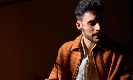 Descubre la música de Pablo Vázquez y su EP debut «Cometas»