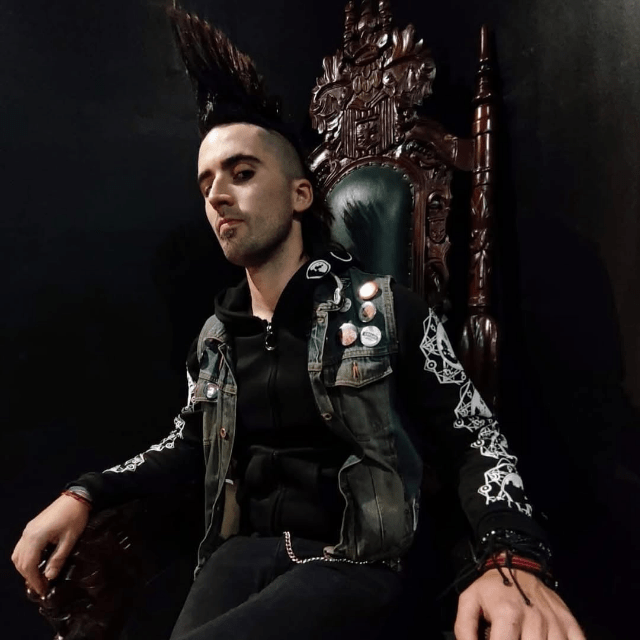 Iñigo Riki nos presenta su canción «Iceberg»