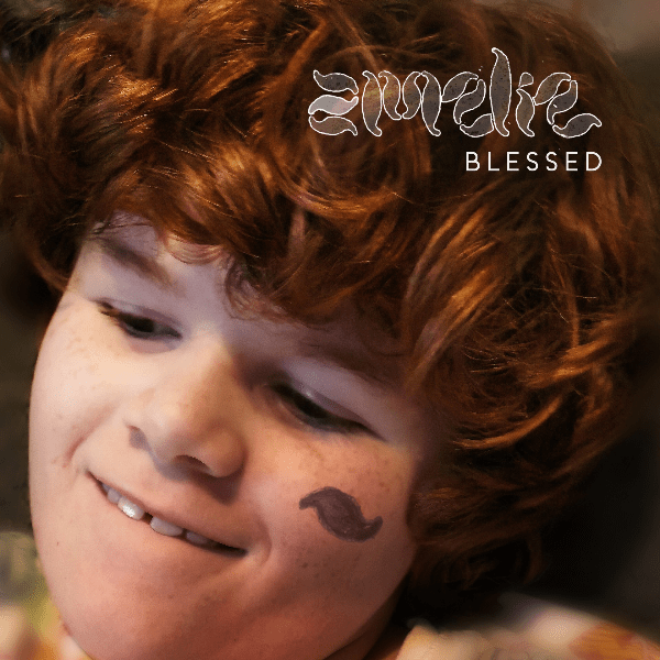Ya está aquí «Blessed», nueva cancion de Amelie